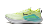 ZOOM FLY 4 MNS WMNS CT2401 700