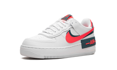 AIR FORCE 1 SHADO NMS WMNS"White Solar Red" DB3902 100