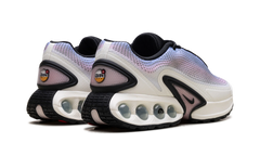 Air Max Dn WMNS"Dawn" HV5760 675