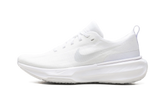 ZoomX Invincible 3 Wmns"White" DR2660 103