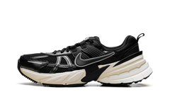 V2K Run WMNS"Black Muslin" FD0736 012