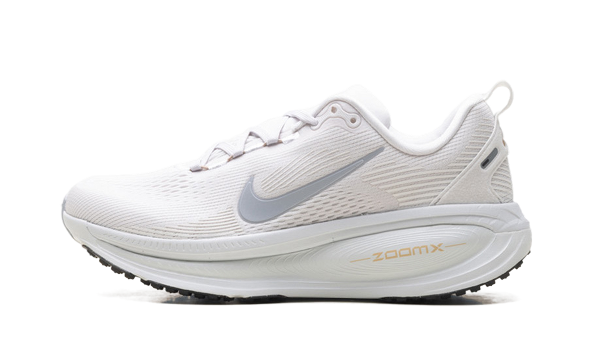 Vomero 18 WMNS"Vast Grey Summit White" HM6804 007