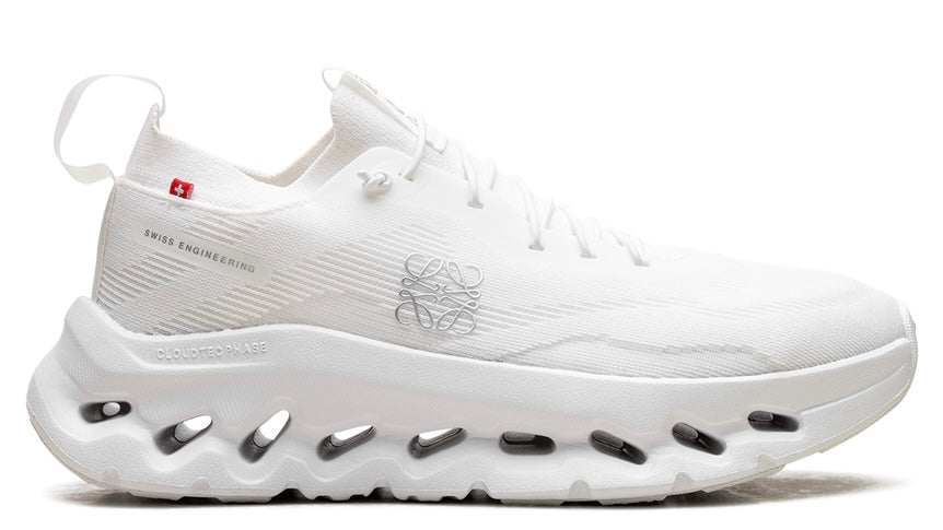On Running Cloudtilt LOEWE All White (Unisex)