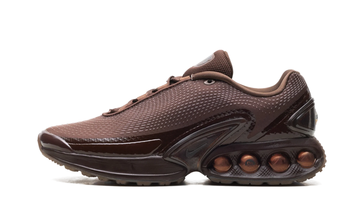 Air Max DN WMNS"Isamaya Ffrench Light Chocolate" HQ3837 200