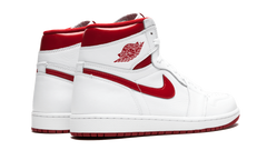 1 Retro High OG "Metallic Red" 555088 103