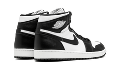 1 Retro High OG "Black / White 2014" 555088 010