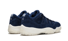11 Retro Low "RE2PECT" AV2187 441